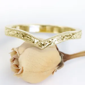 18ct Gold Orange Blossom Engraved Wishbone Wedding Ring