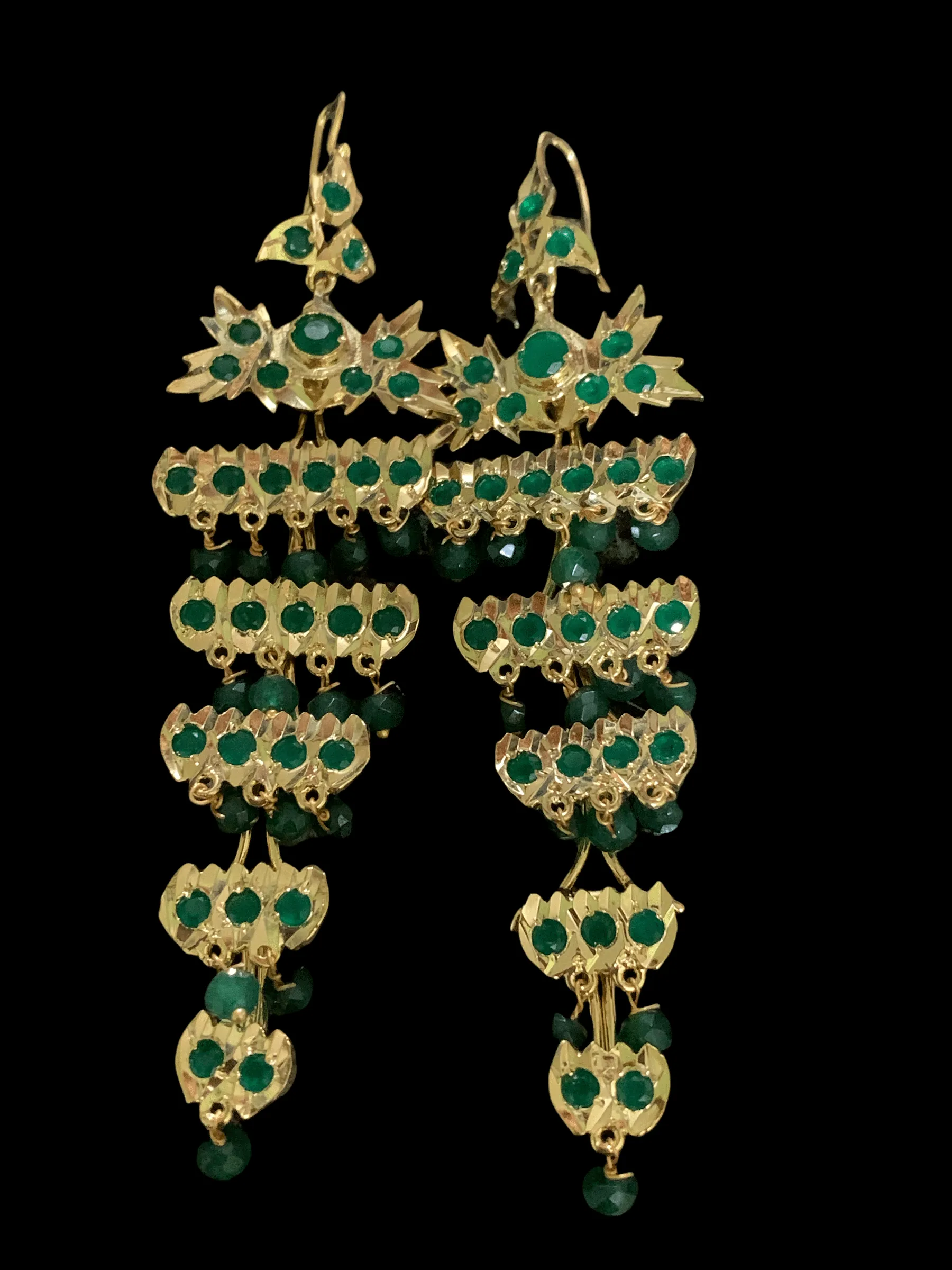 angoor ke gosha Earrings ( SHIPS IN 4 WEEKS  )