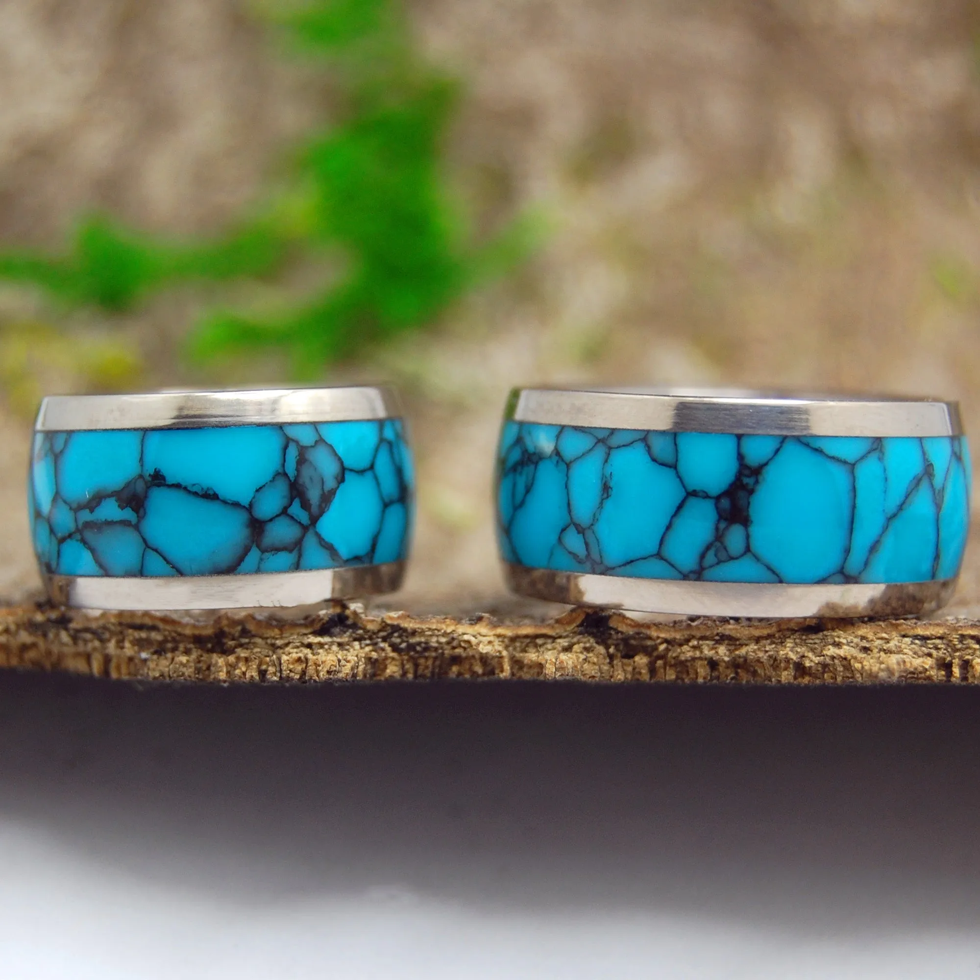 Atlantis | Turquoise Stone & Titanium - Unique Wedding Rings - Wedding Rings Set