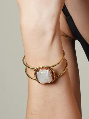 Baroque Pearl Stylish Cuff - Adjustable
