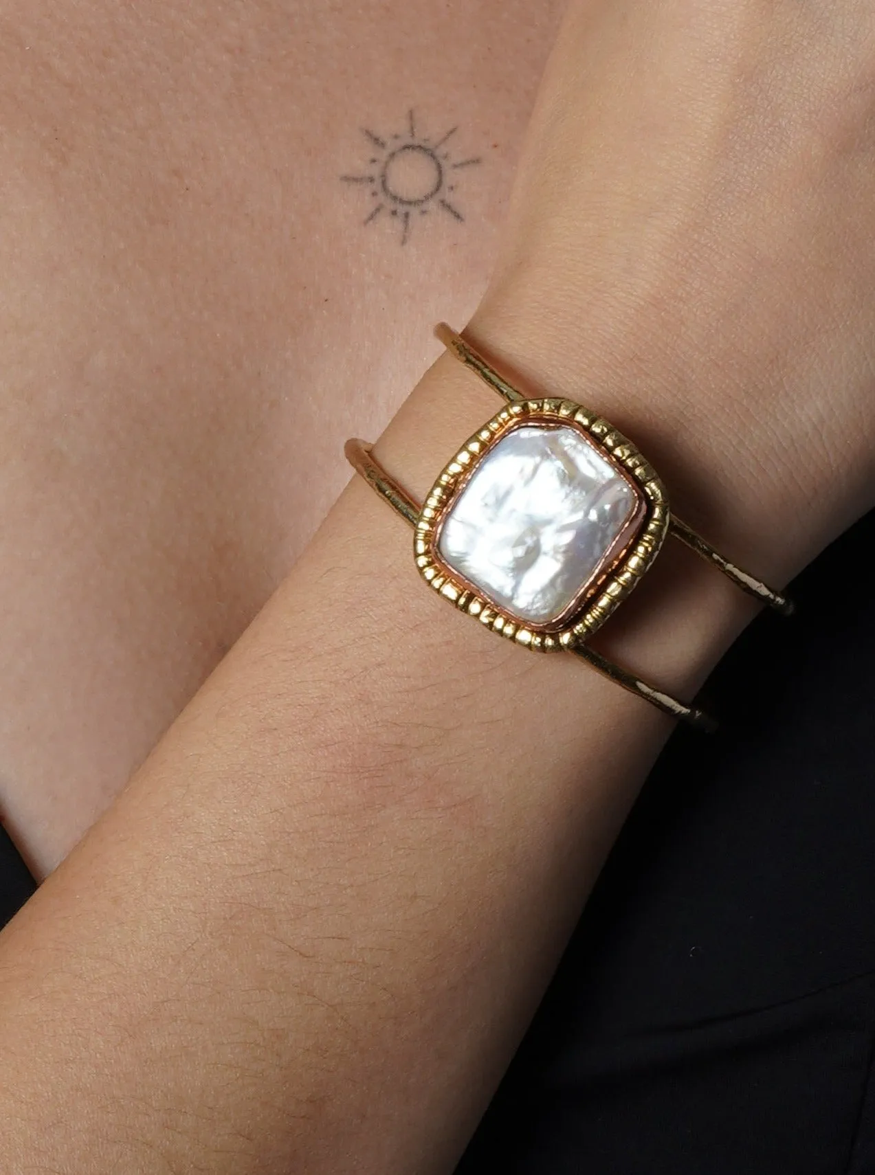 Baroque Pearl Stylish Cuff - Adjustable