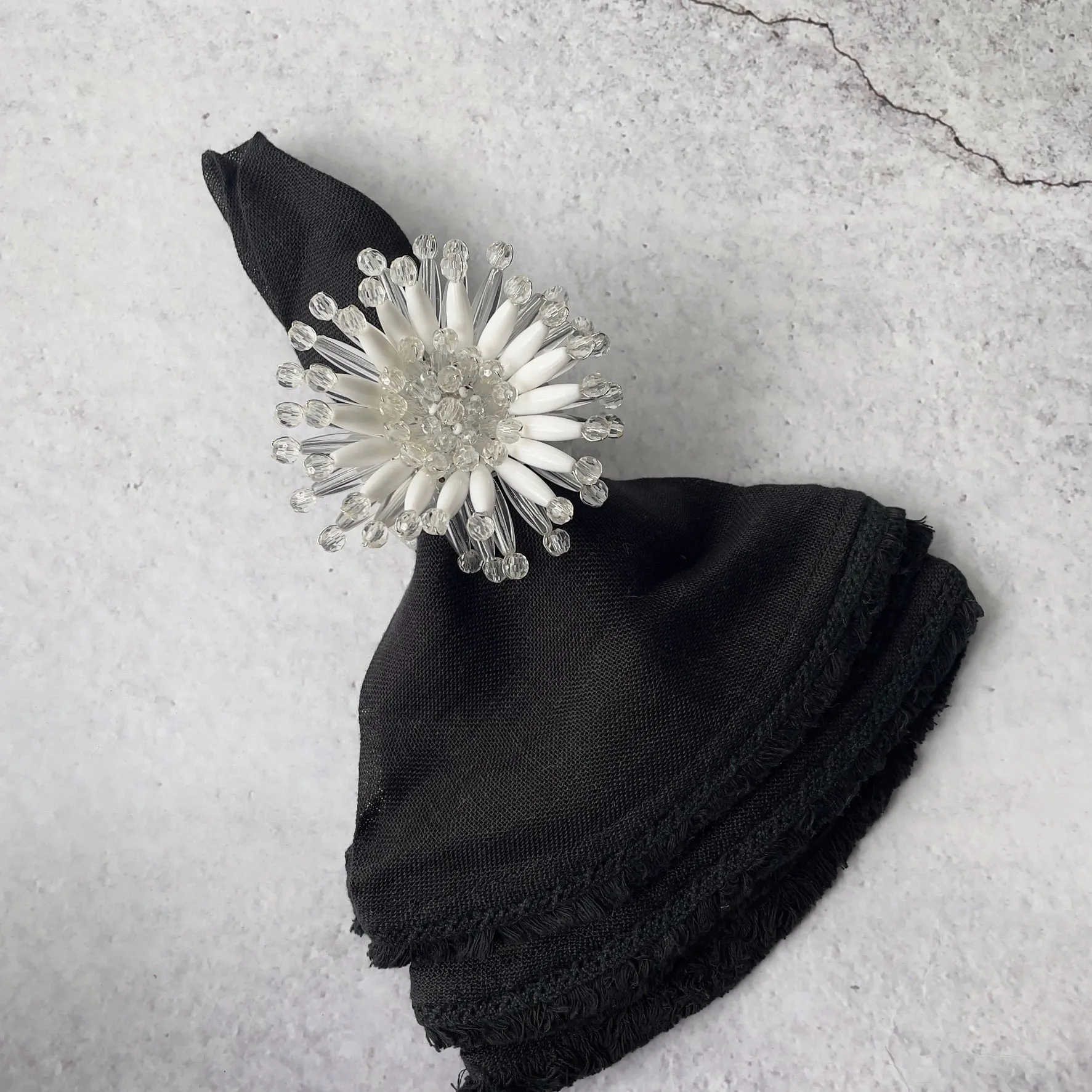 Blooming White Napkin Rings (Set of 4)