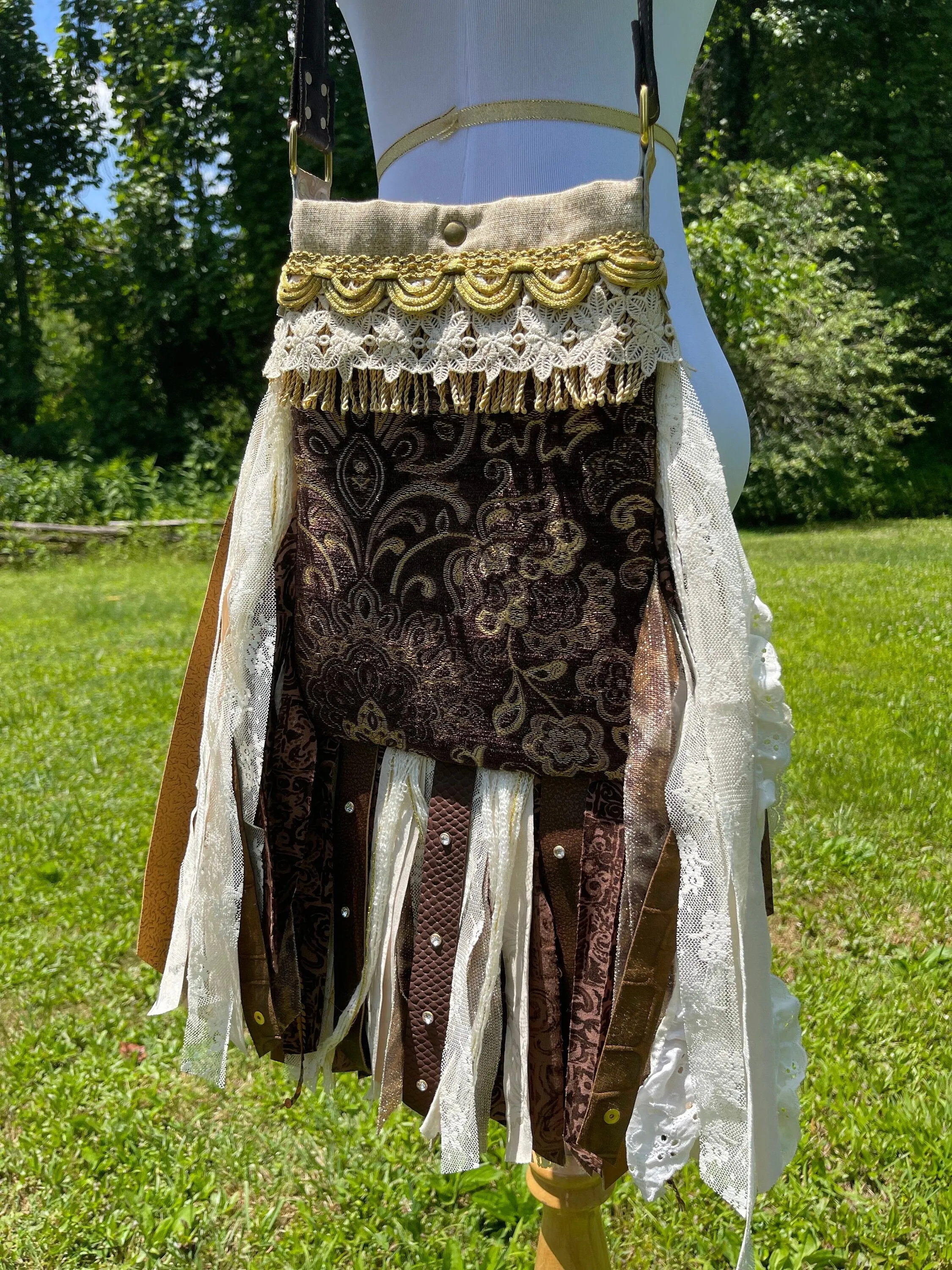 Boho Chic Fringe Purse in Earthy Brown and Beige - Must-Have for Festivals & Hippie Style!