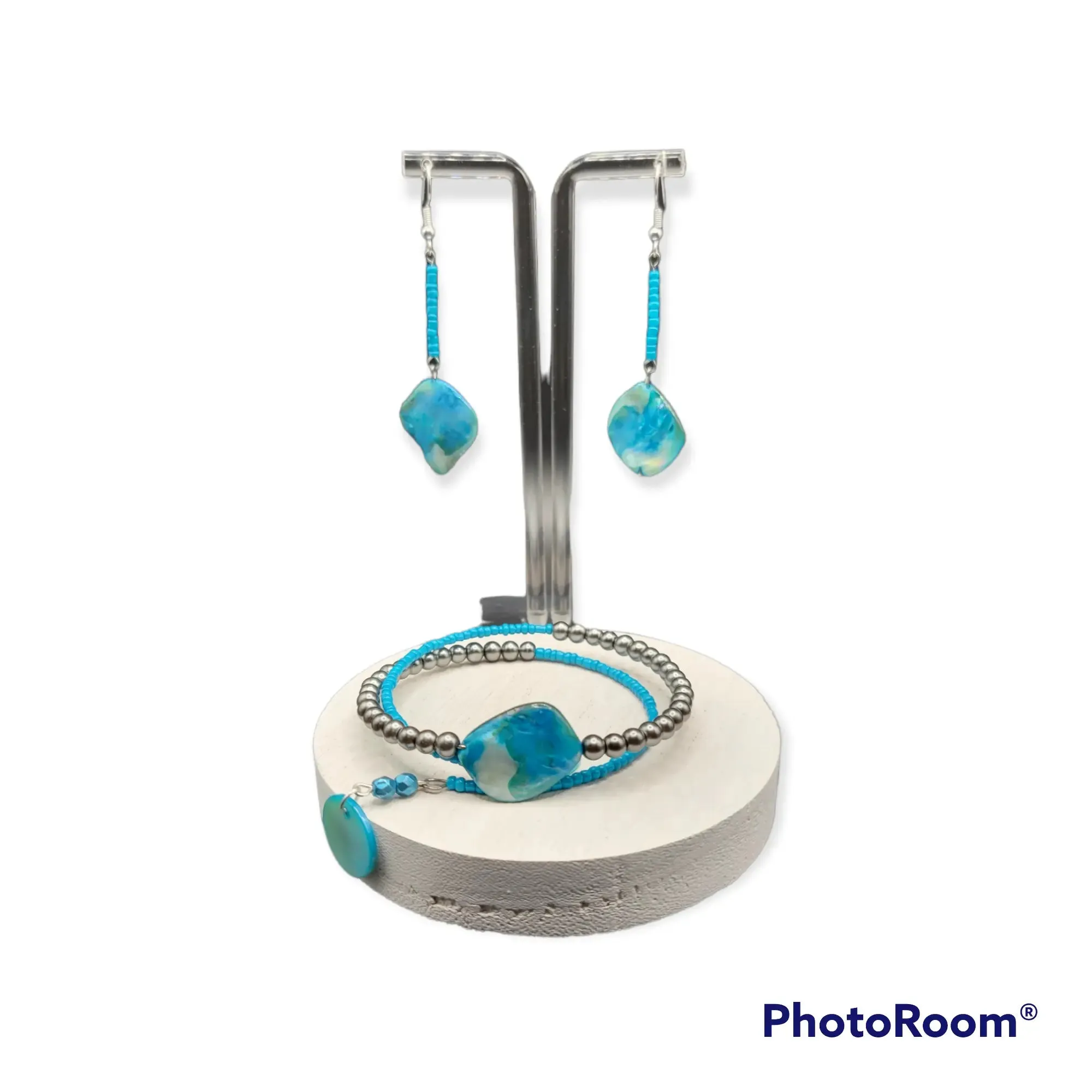 Bold, Shell-Polished Dangle Earrings and Bracelet