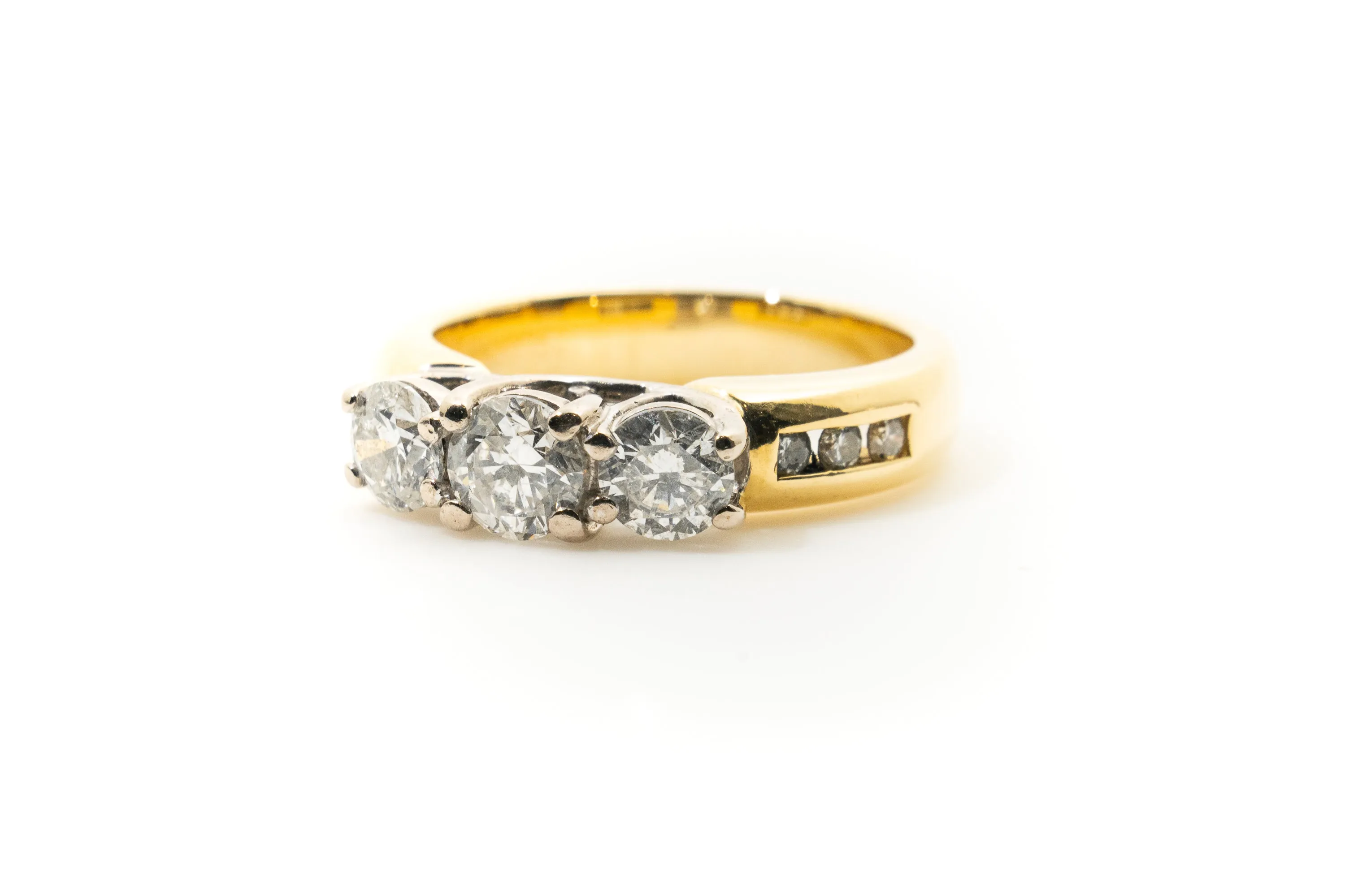 Custom 18ct Yellow Gold Diamond Ring