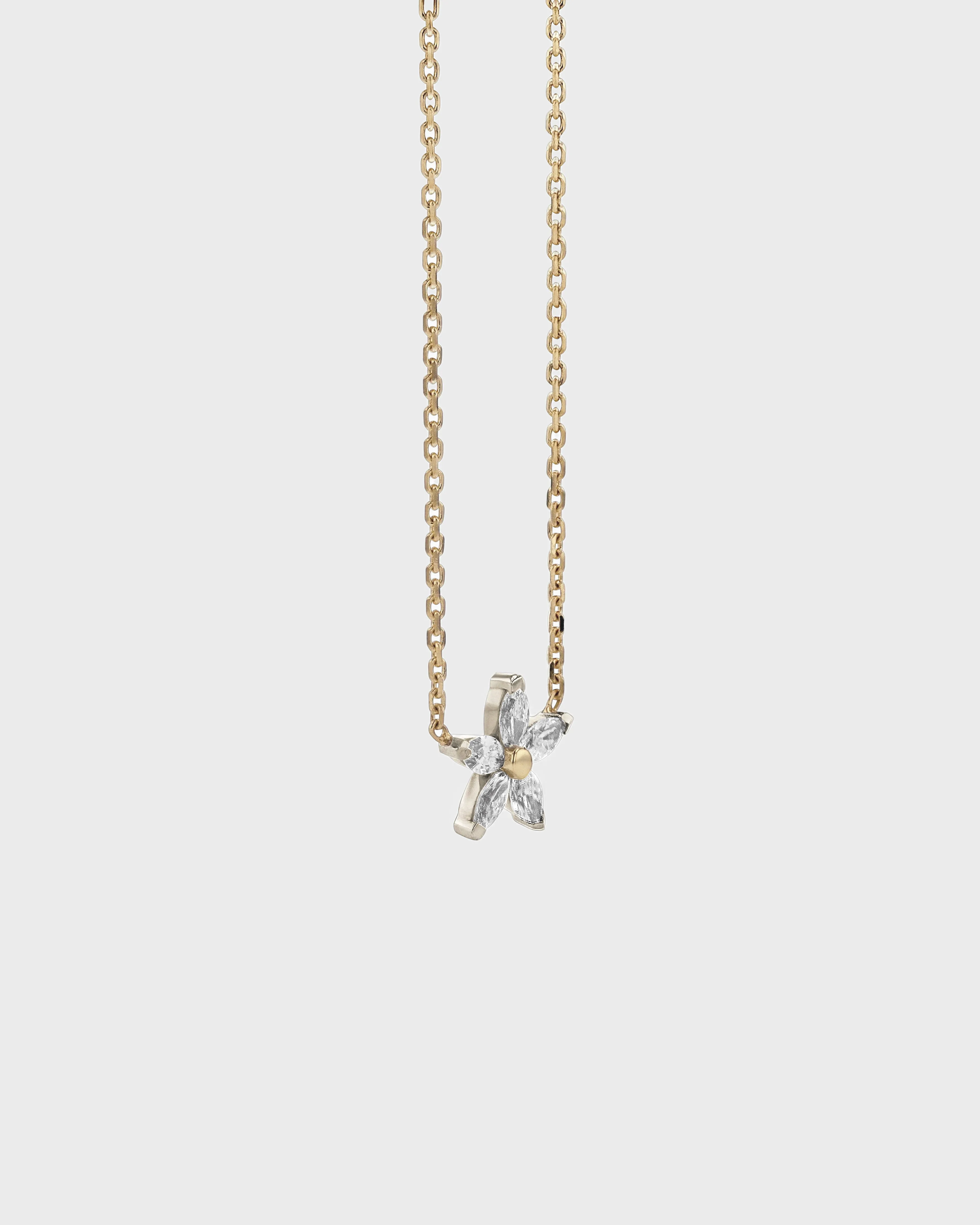 Daisy Necklace