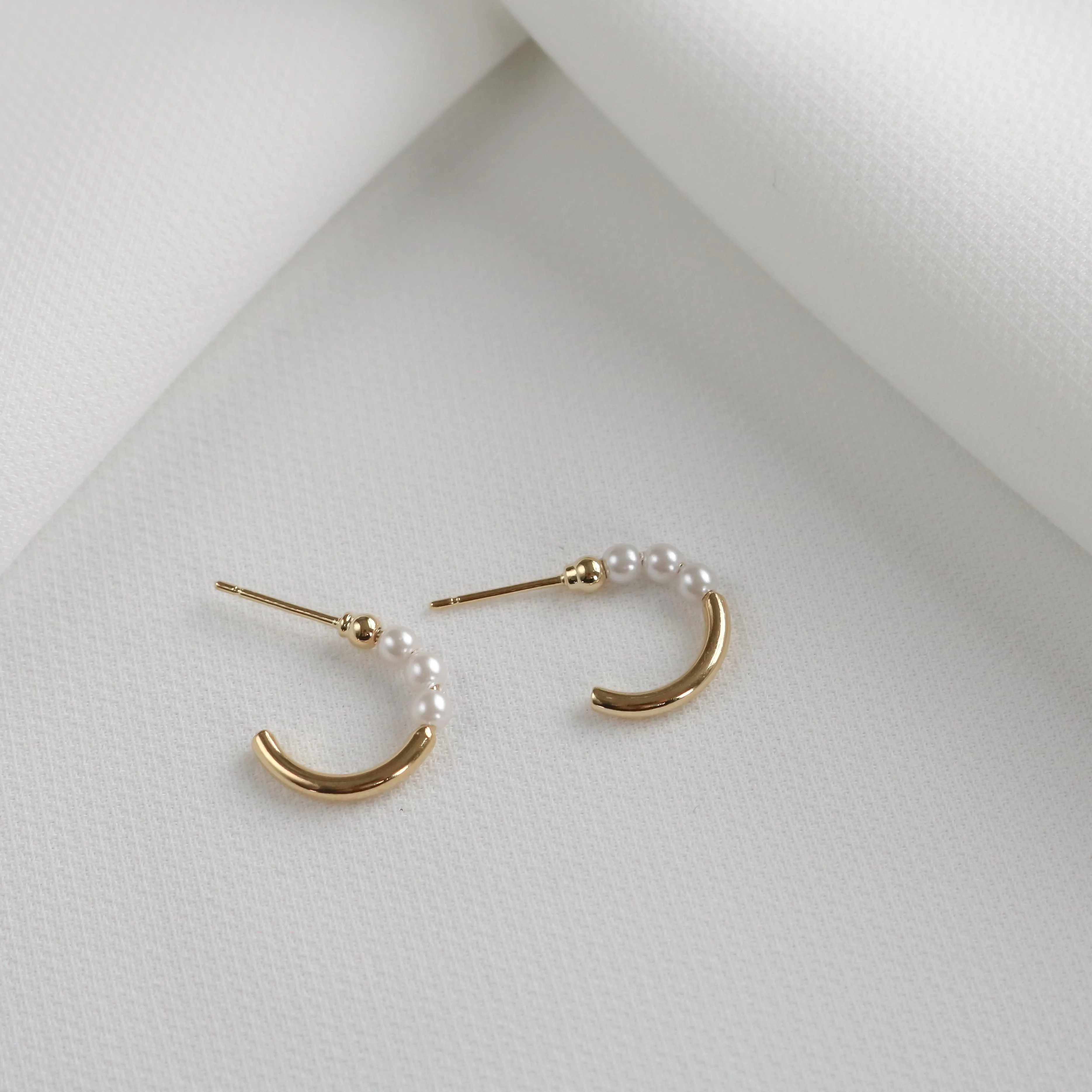 Delphina Pearl Hoop Earrings