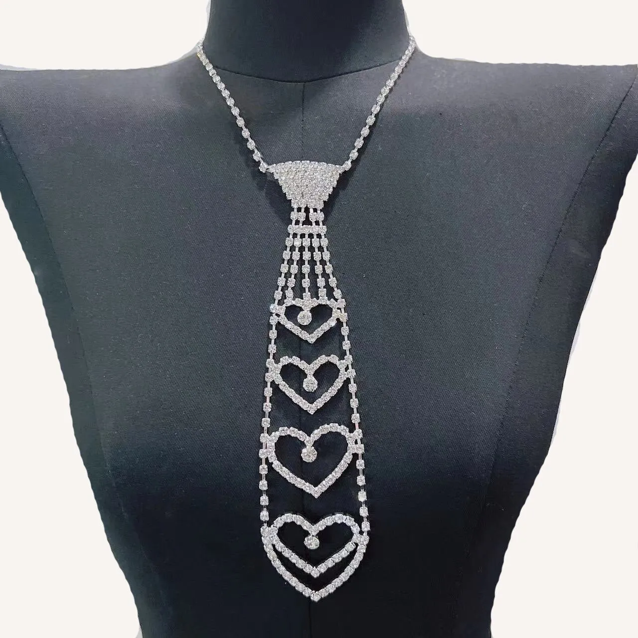 fashionable and luxurious necktie Necklace flash Rhinestone Long Necklace