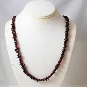Garnet Chip Bead Necklace Vintage
