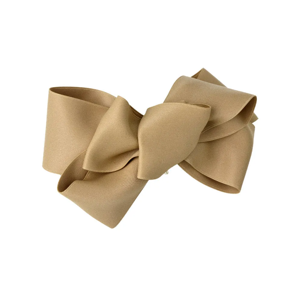 Irregular Bow Pony Hook