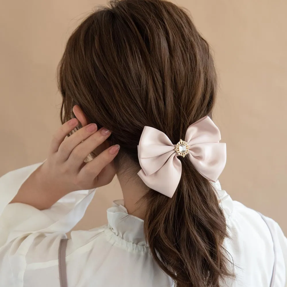 Jeweled Bow Pony Hook