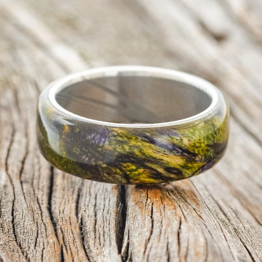 "HAVEN" - JOKER SPALTED MAPLE WEDDING RING - DAMASCUS STEEL - SIZE 10