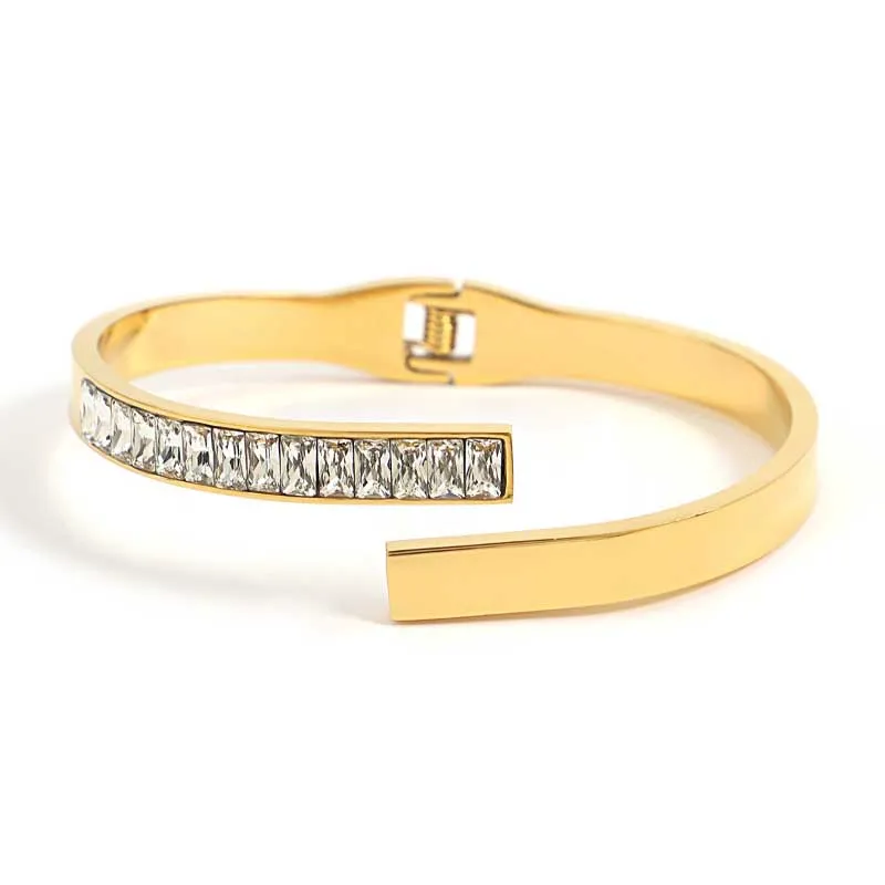 Rich and Elegant Stackable Bangle Bracelets
