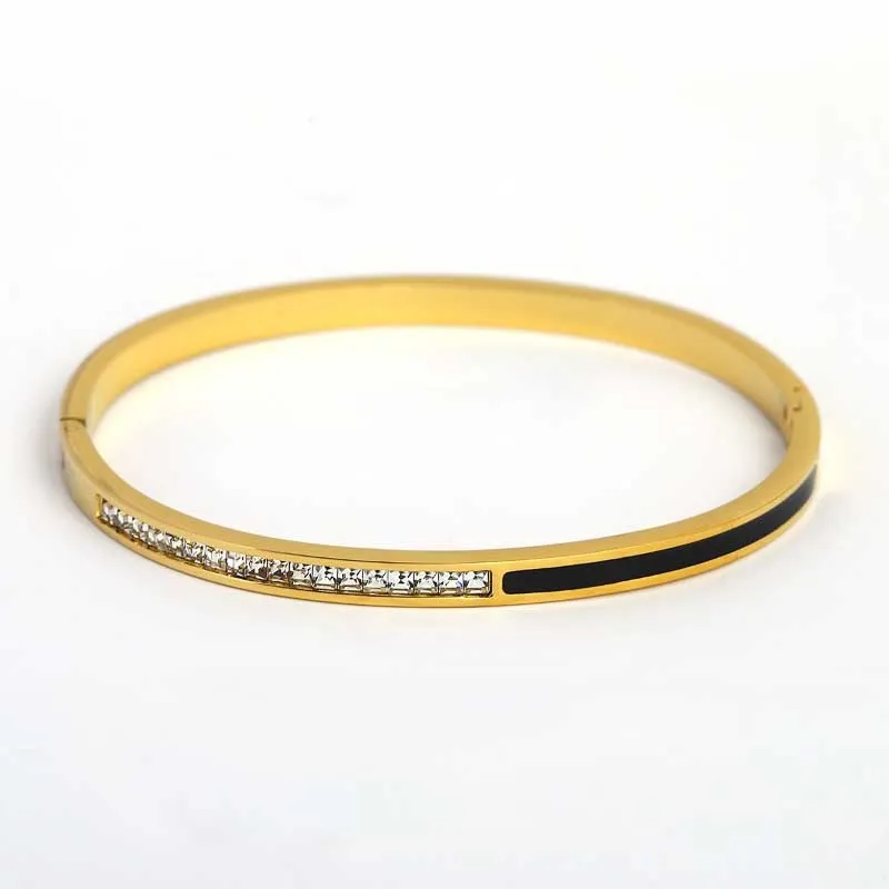 Rich and Elegant Stackable Bangle Bracelets
