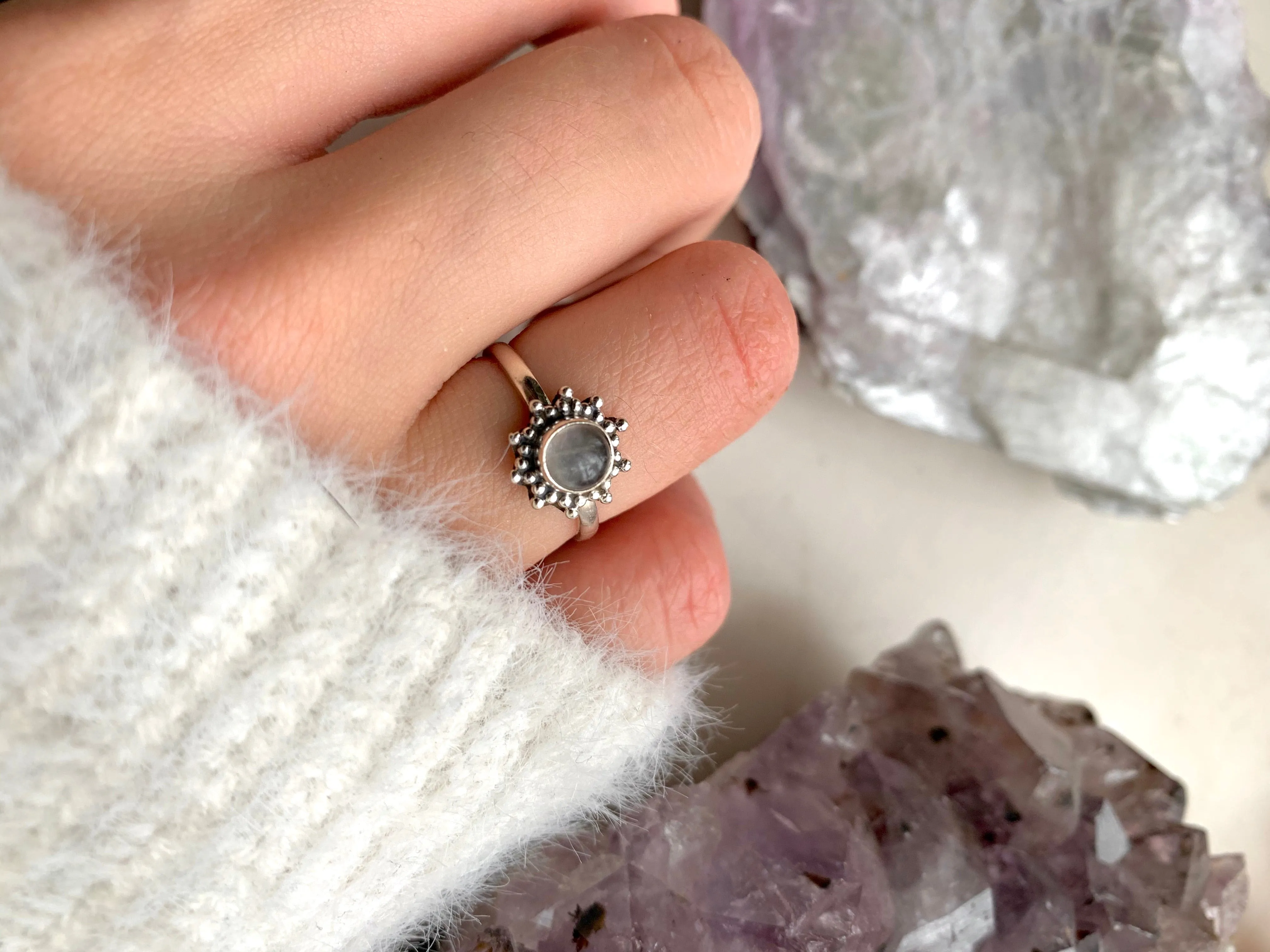 Rose Quartz Sole Ring