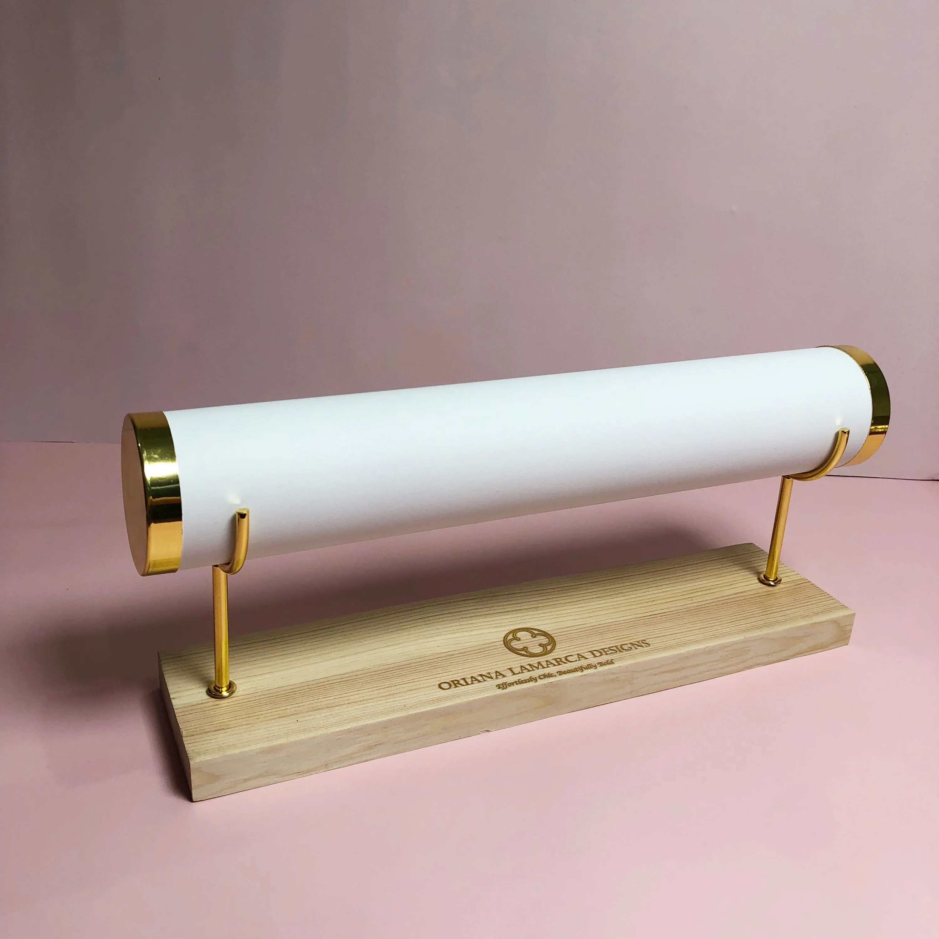 Signature Armcandy Single Tier Storage Bar