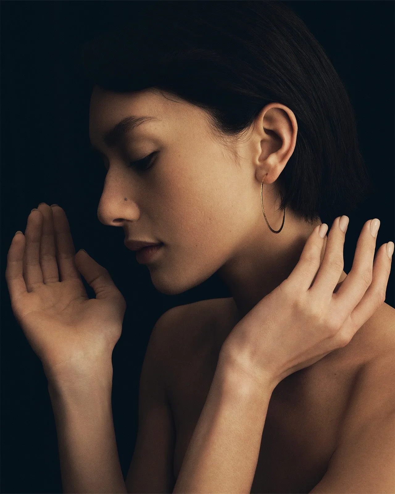 Simple Hoop Earrings Hammered Gold Vermeil