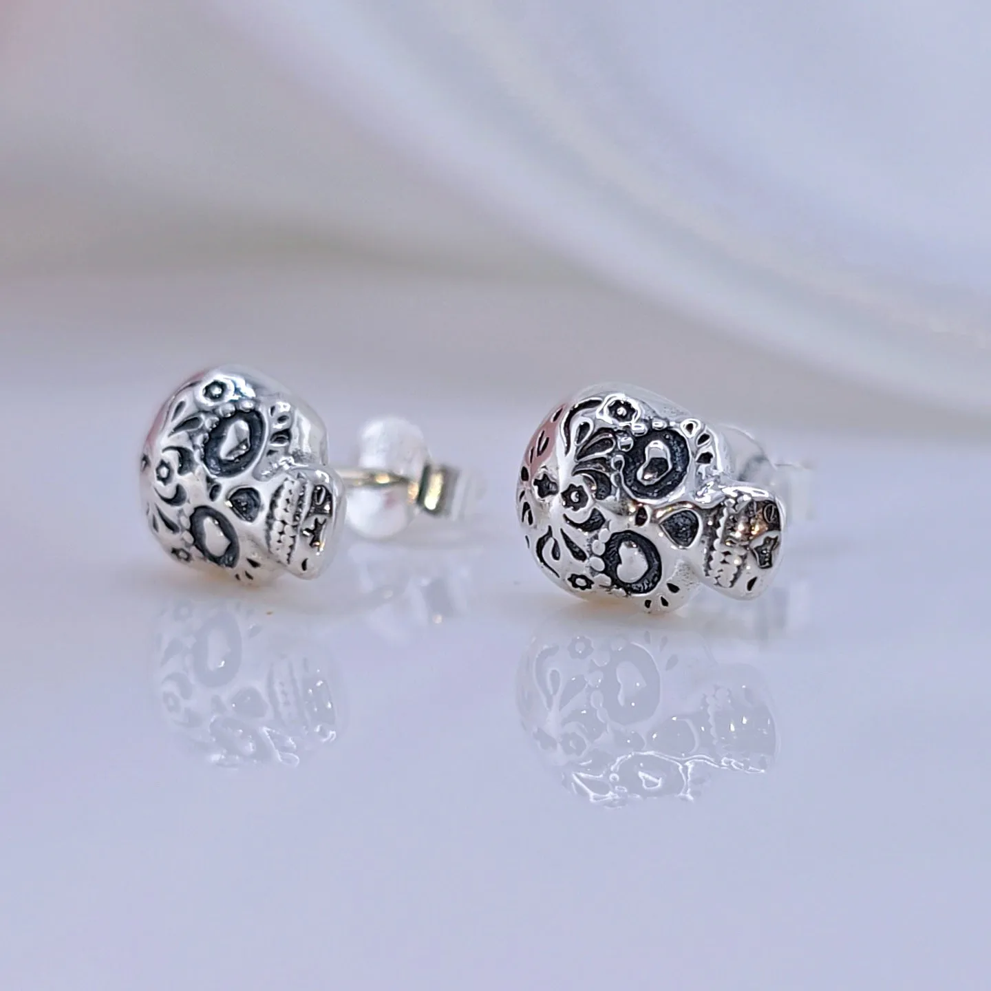 Simple Punk Skull & Skeleton Stud Earrings