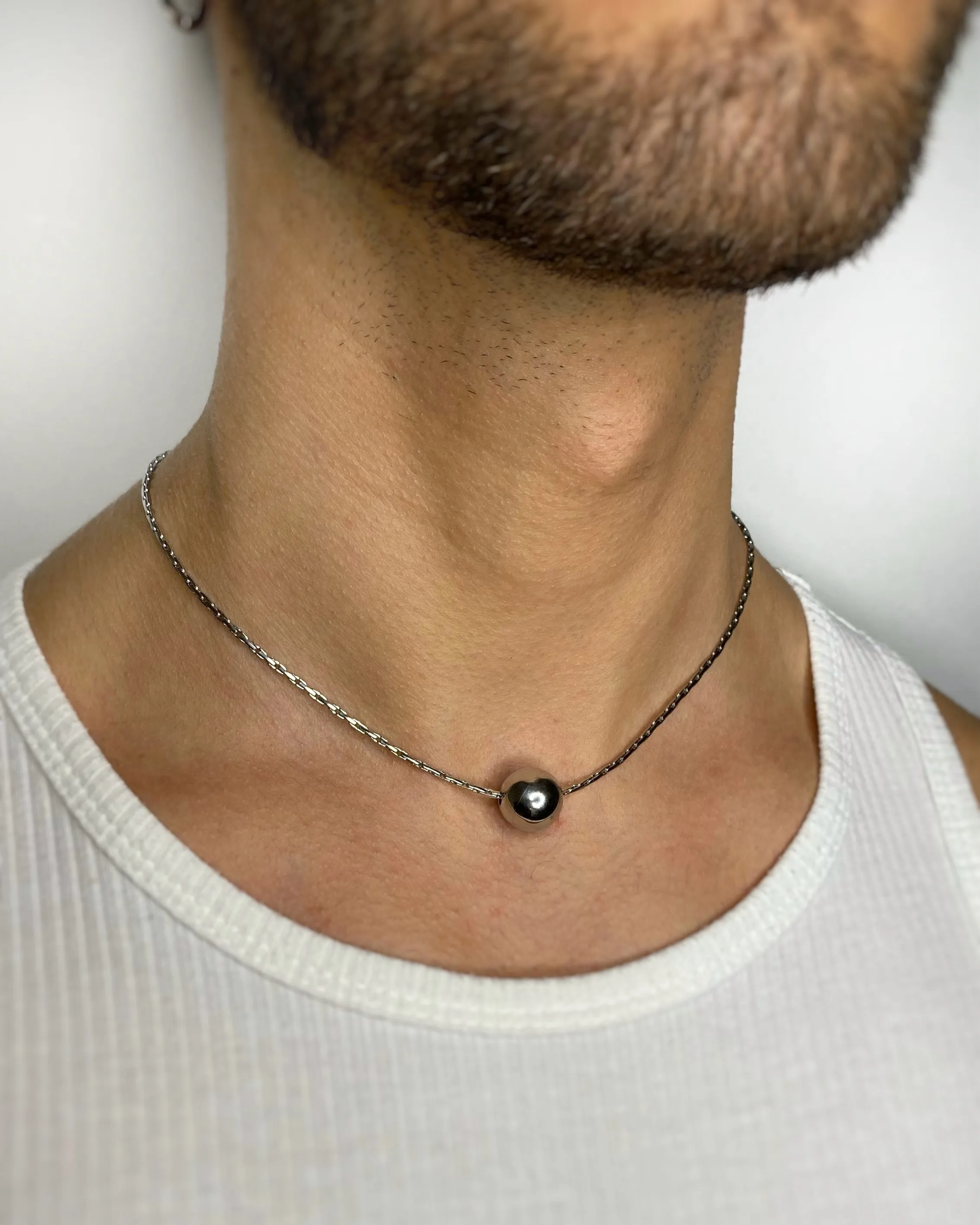 SINGLE BEAD NECKLACE