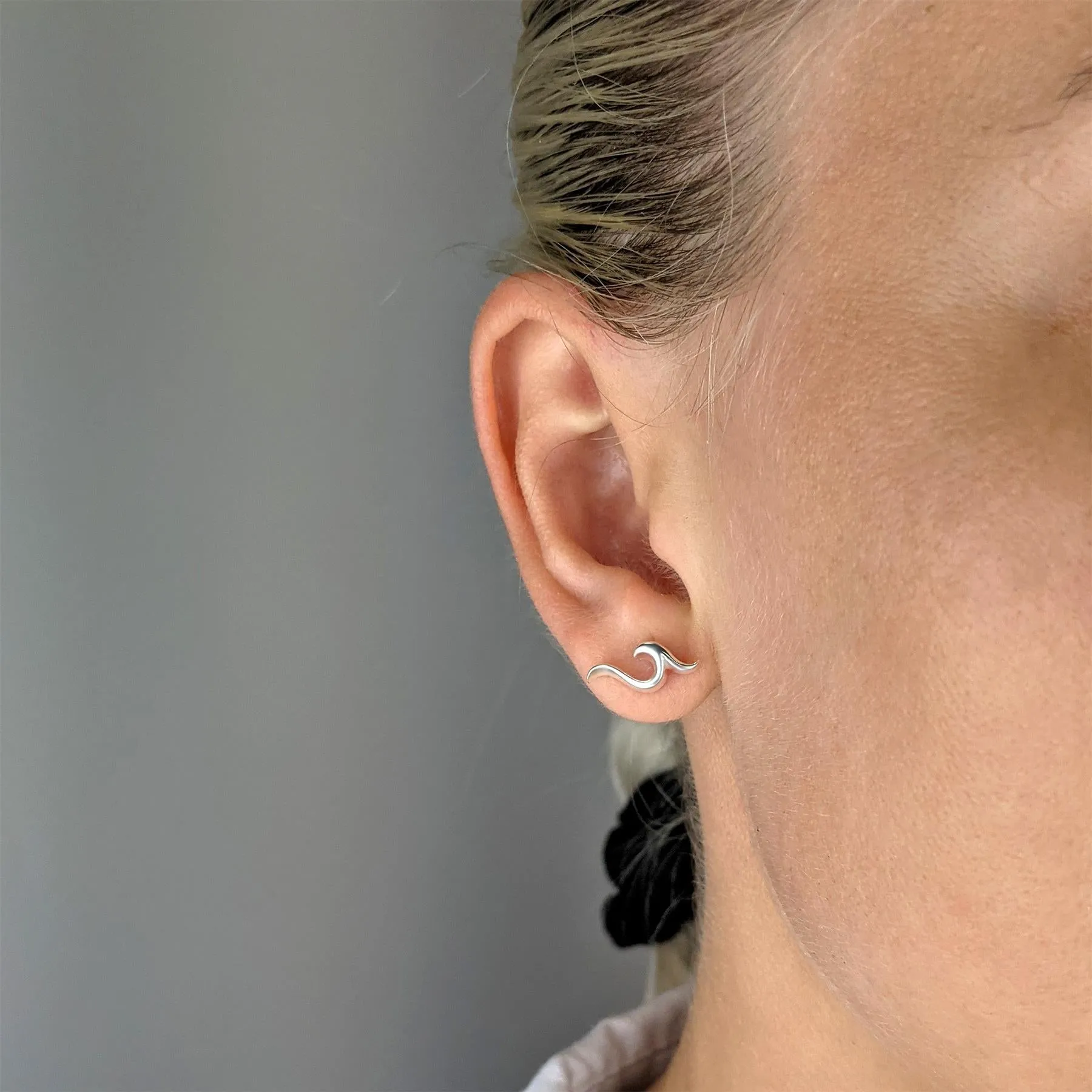 Sterling Silver Simple Sea Wave Stud Earrings Ocean Studs