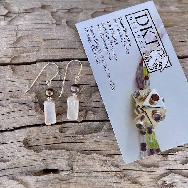 Sweet and simple pearl earrings