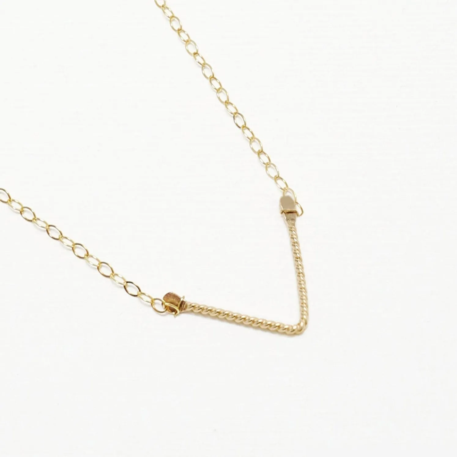 The Moxie Twist Necklace