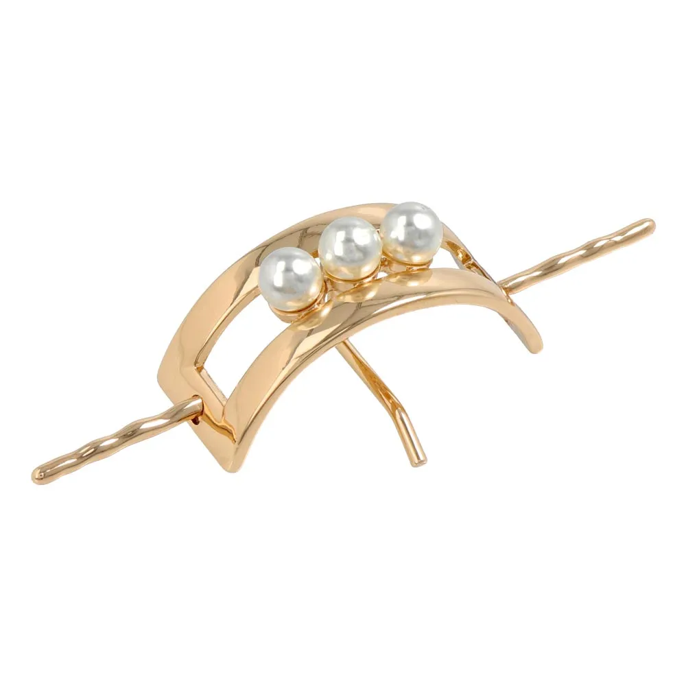 Triple Pearl Majeste Cuff