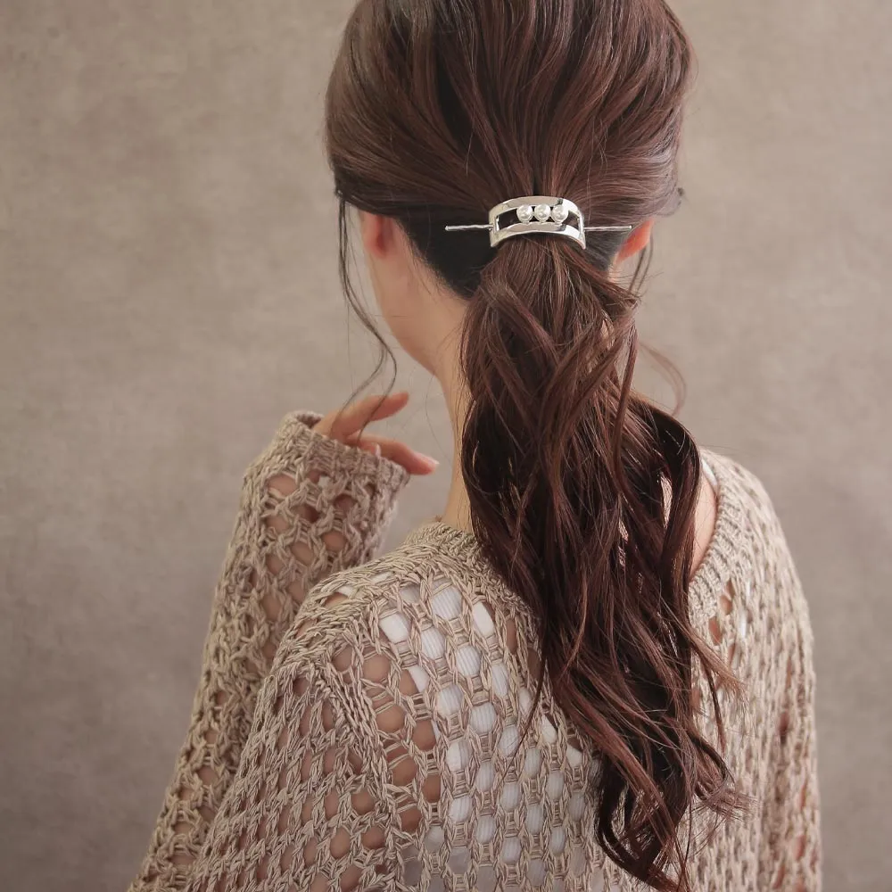 Triple Pearl Majeste Cuff