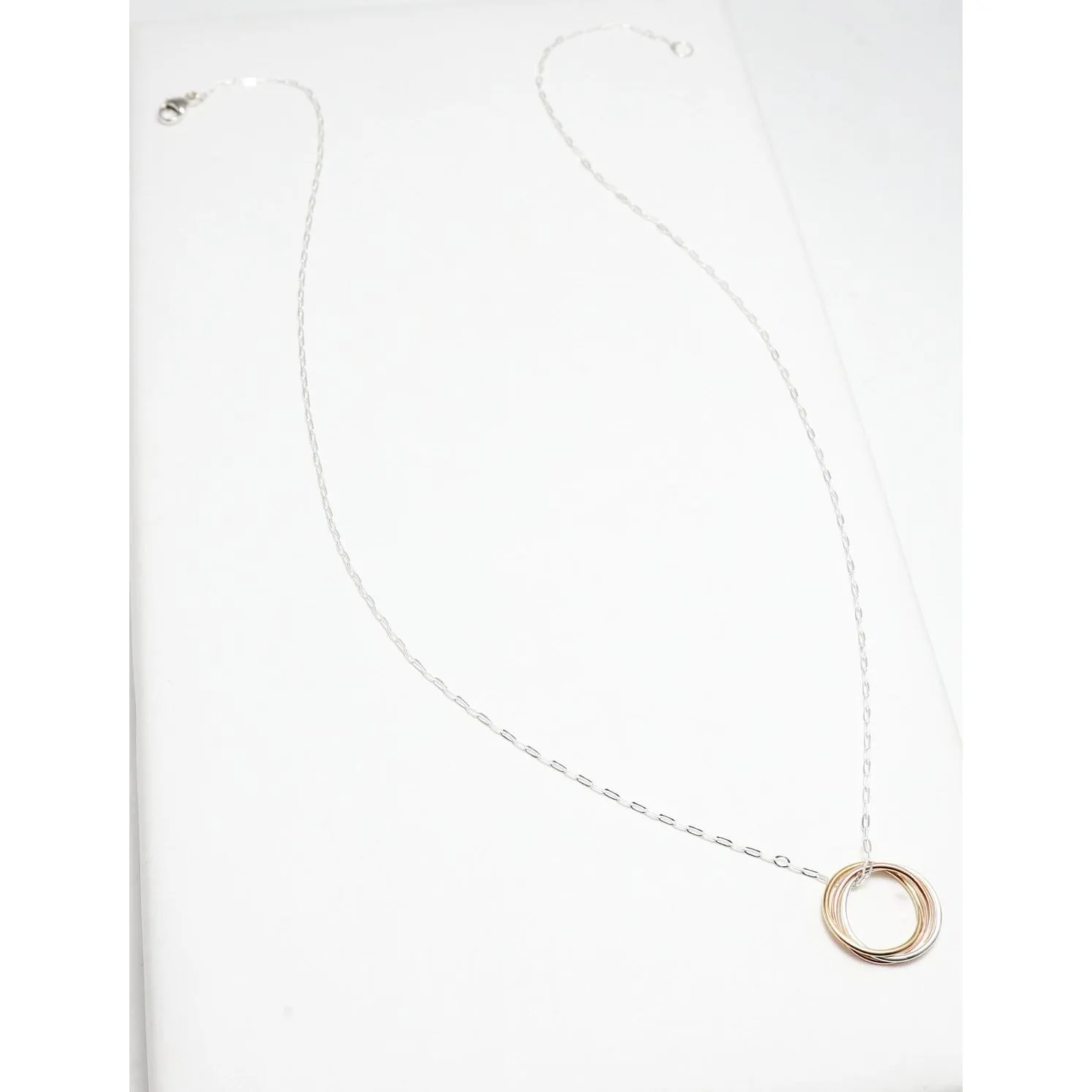 Unity Interlocking Circle Necklace No. II