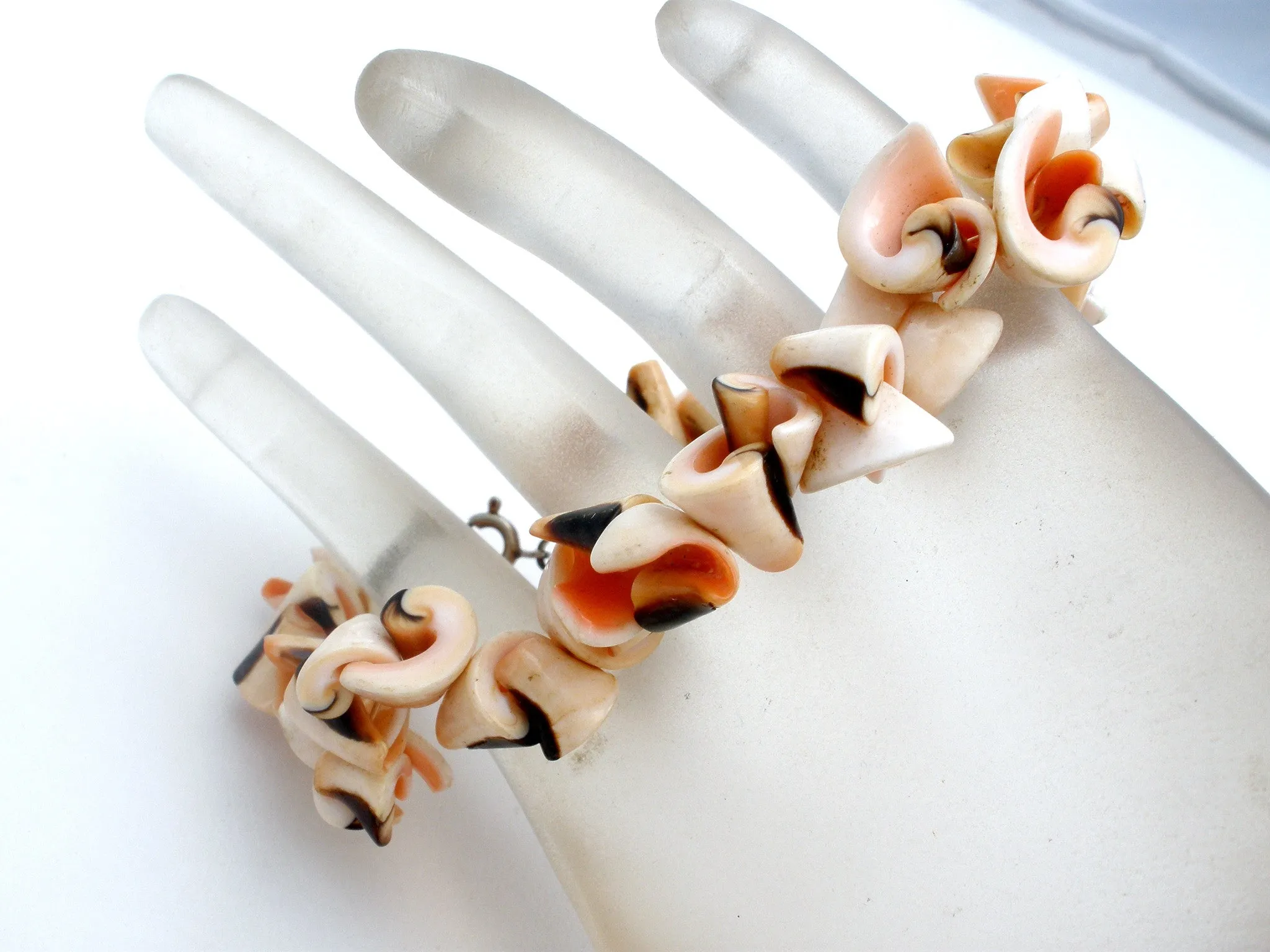 Vintage SeaShell Boho Bracelet