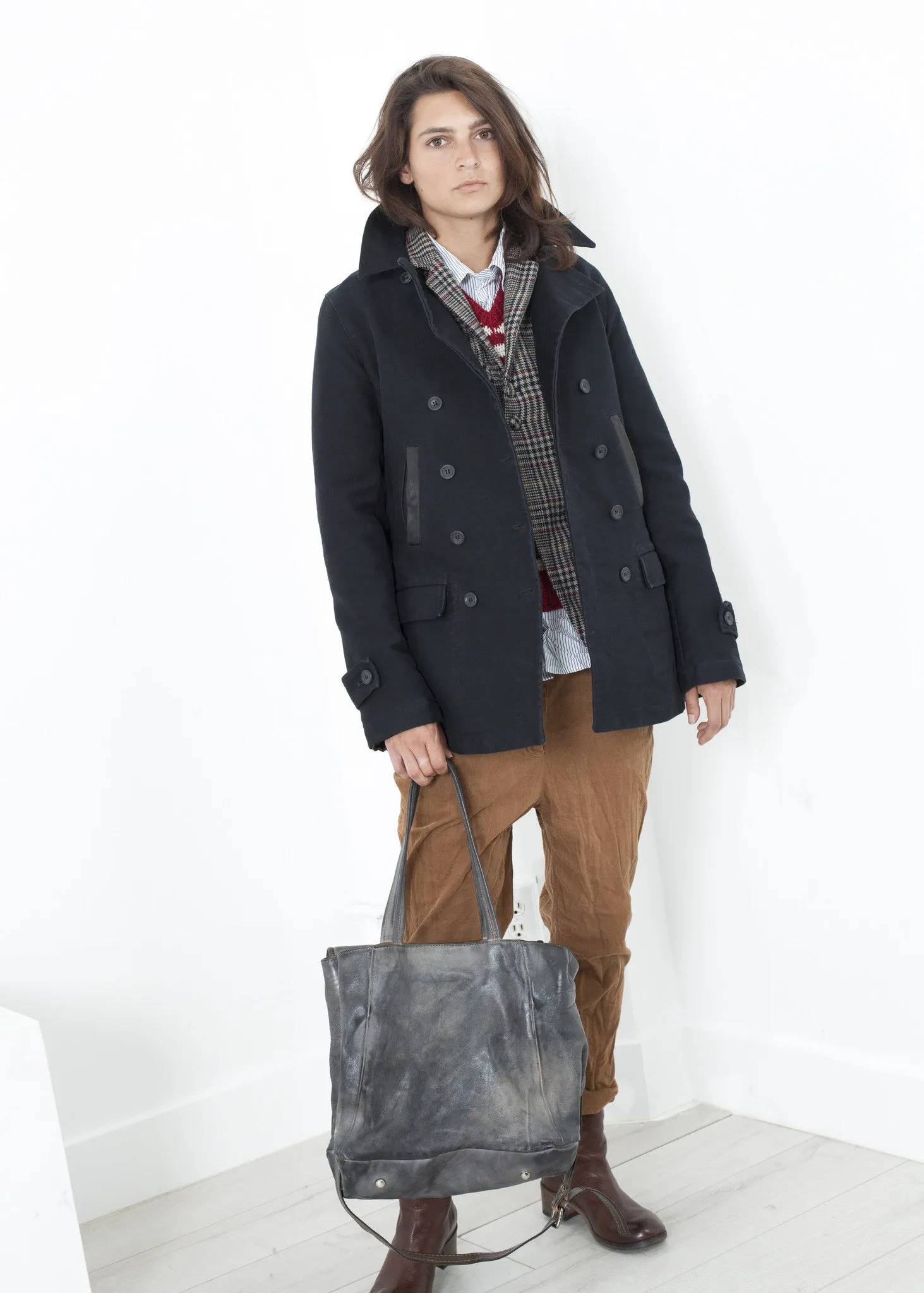 Zola Coat in Black - A Stylish and Fashionable Choice